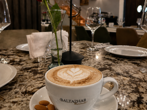 Cappuccino con leche de almendras