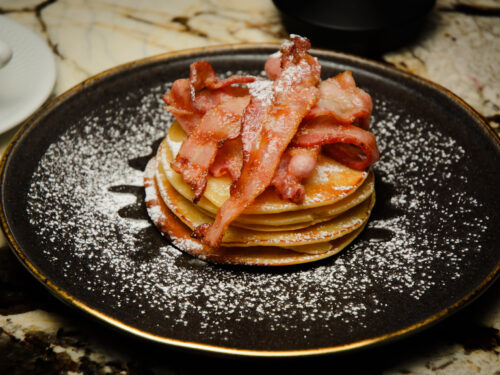 Pancakes con Tocino y Miel